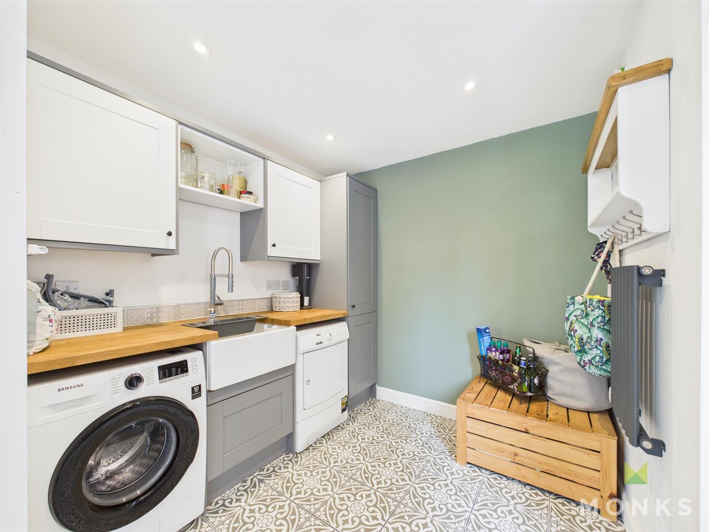 70 Ascot Road, Oswestry, SY11 2RE SSTC